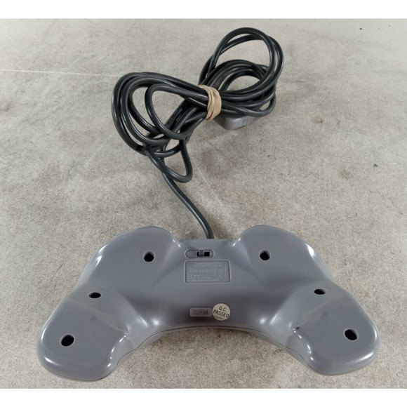 Playstation Controller PS1 Gray Wired Piranha Pad SV-100 Turbo & Stop Motion. - Picture 3 of 3